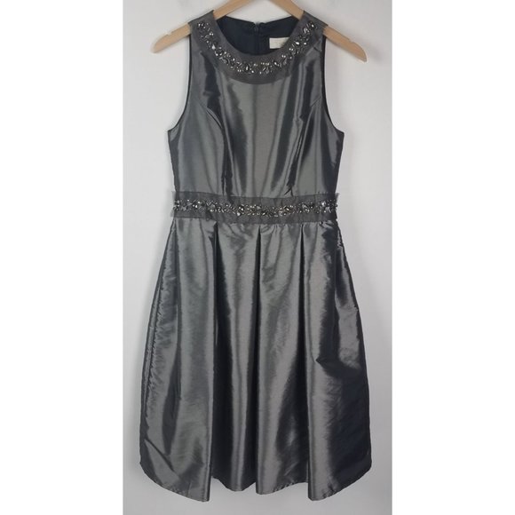 Eliza J. New York Sz. 10 Grey Metallic Sleeveless Fit & Flare Rhinestone Detail - Picture 1 of 9